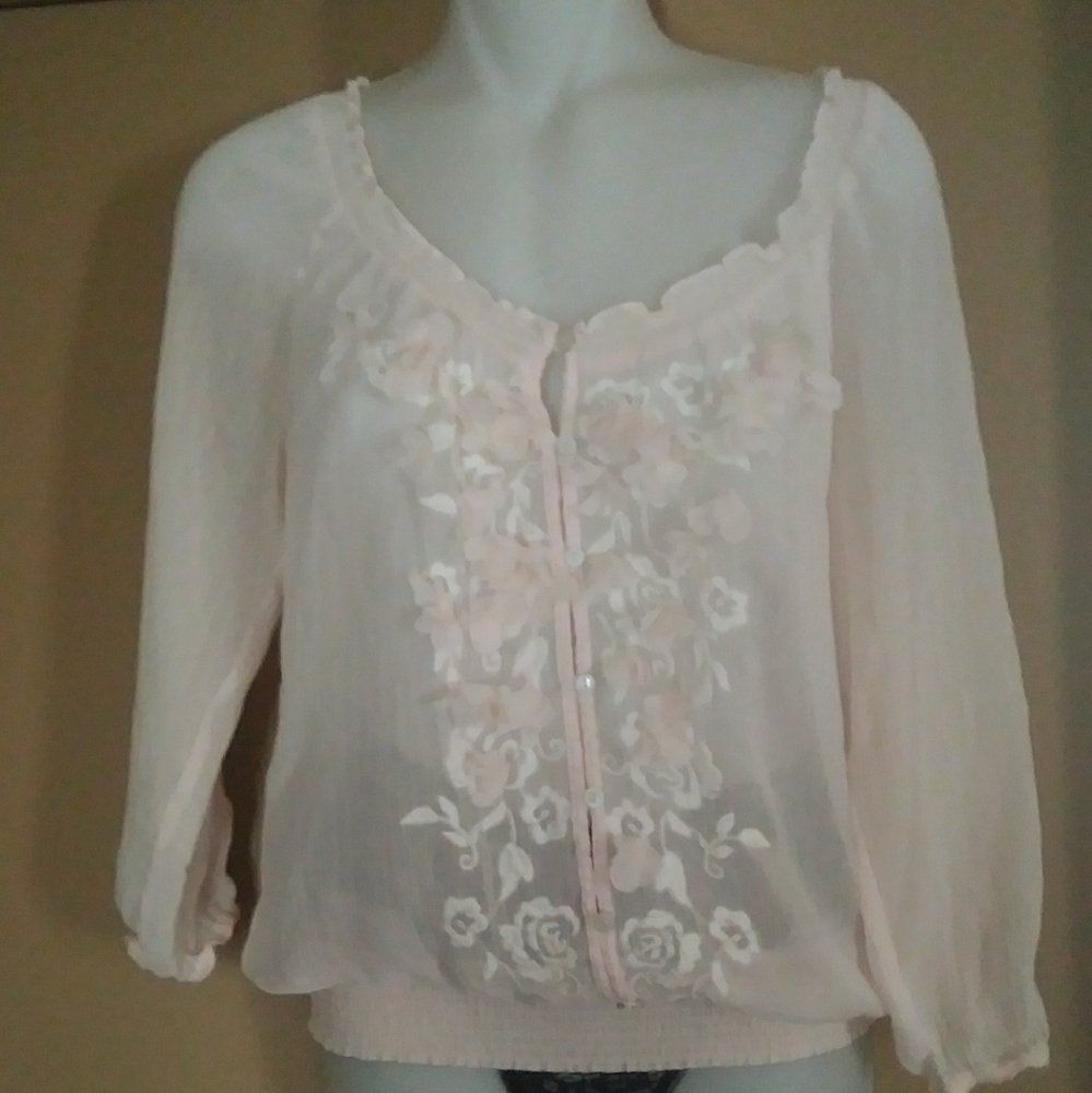 Abercrombie & Fitch 3D Floral Blouse. Pinksz Small